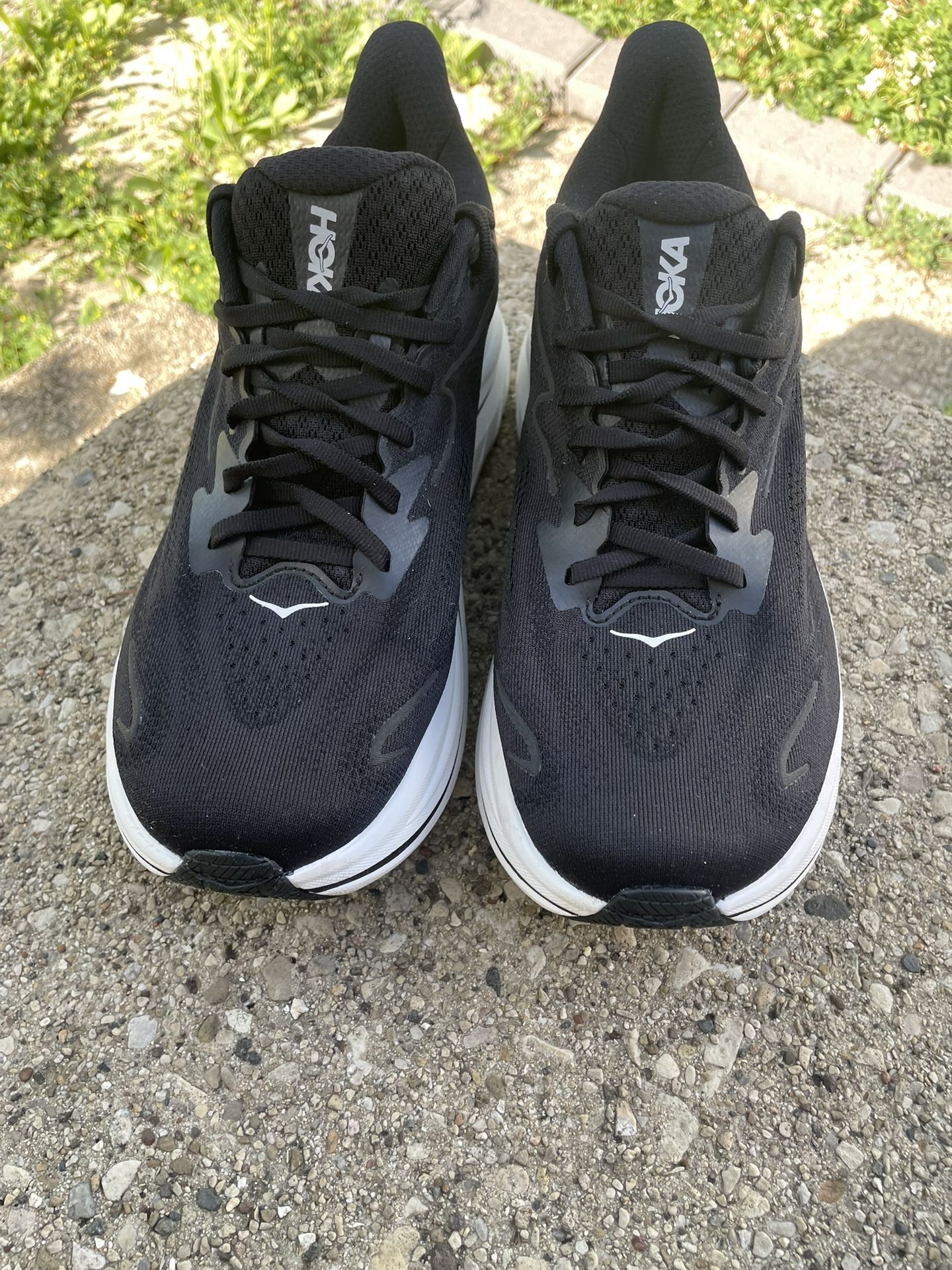 Men’s Hoka Clifton 10, Size 10