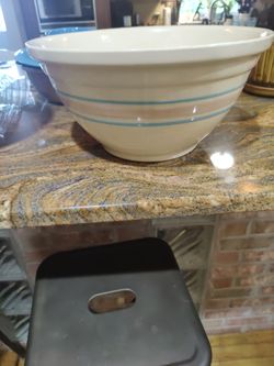 1950s Vintage very large Mccoy mixing bowl