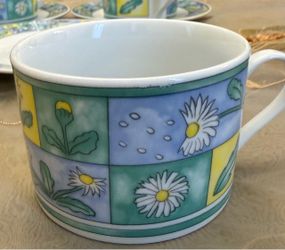 Cups & Saucers  set of 6