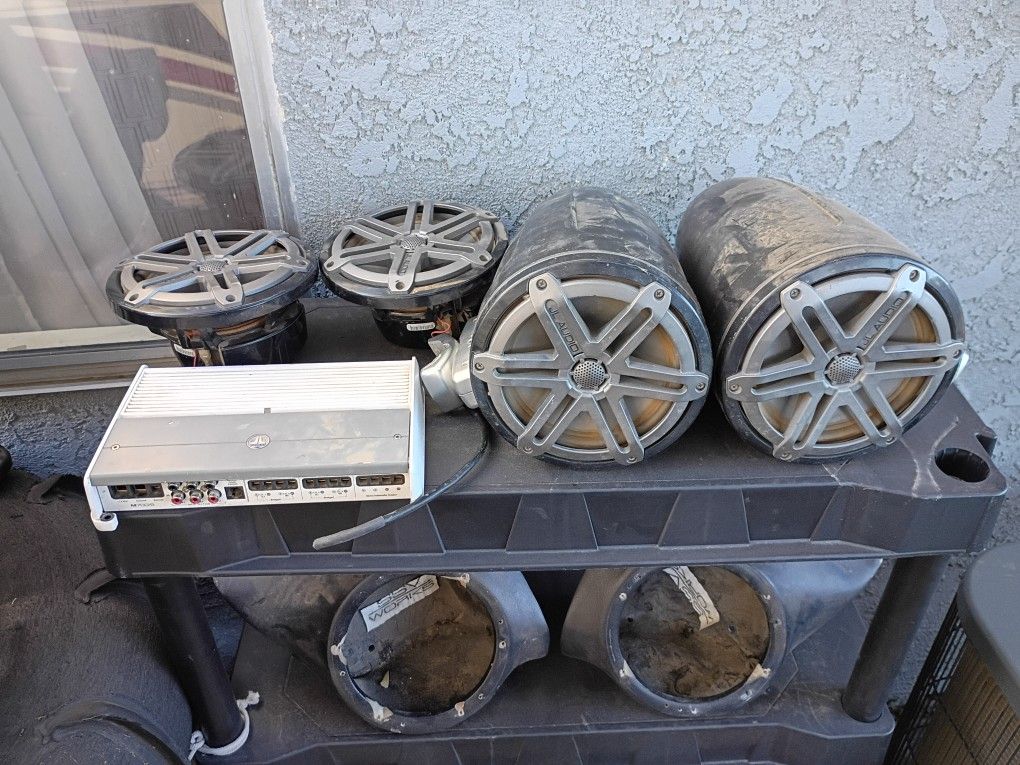JL Audio Rzr Utv Speakers And Amp, Pods
