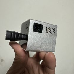 Mini Proyector Losto Para Usar Con Roku Y Mirar Tus Peliculas Donde Quieras 