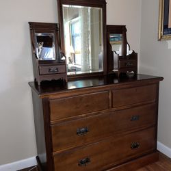 Victorian Dresser