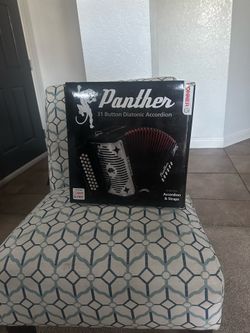 panther accordion 31 button diatonic