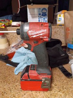 Milwaukee cordless drill