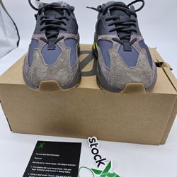 Yeezy Adidas Boost 700 Size 8.5/9/9.5 In Men 