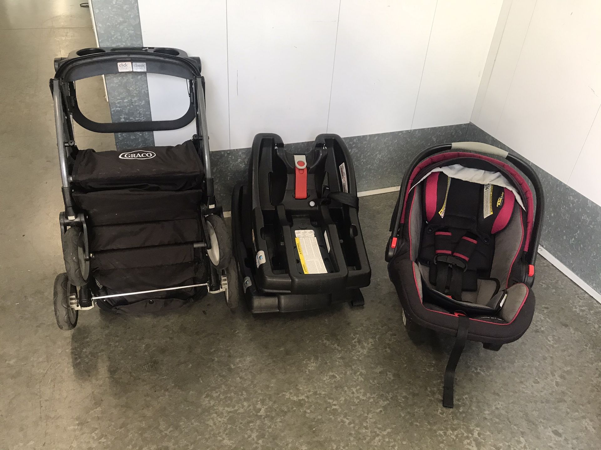 Graco infant car seat stroller and bases