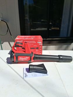 Milwaukee m12 compact spot blower tool only