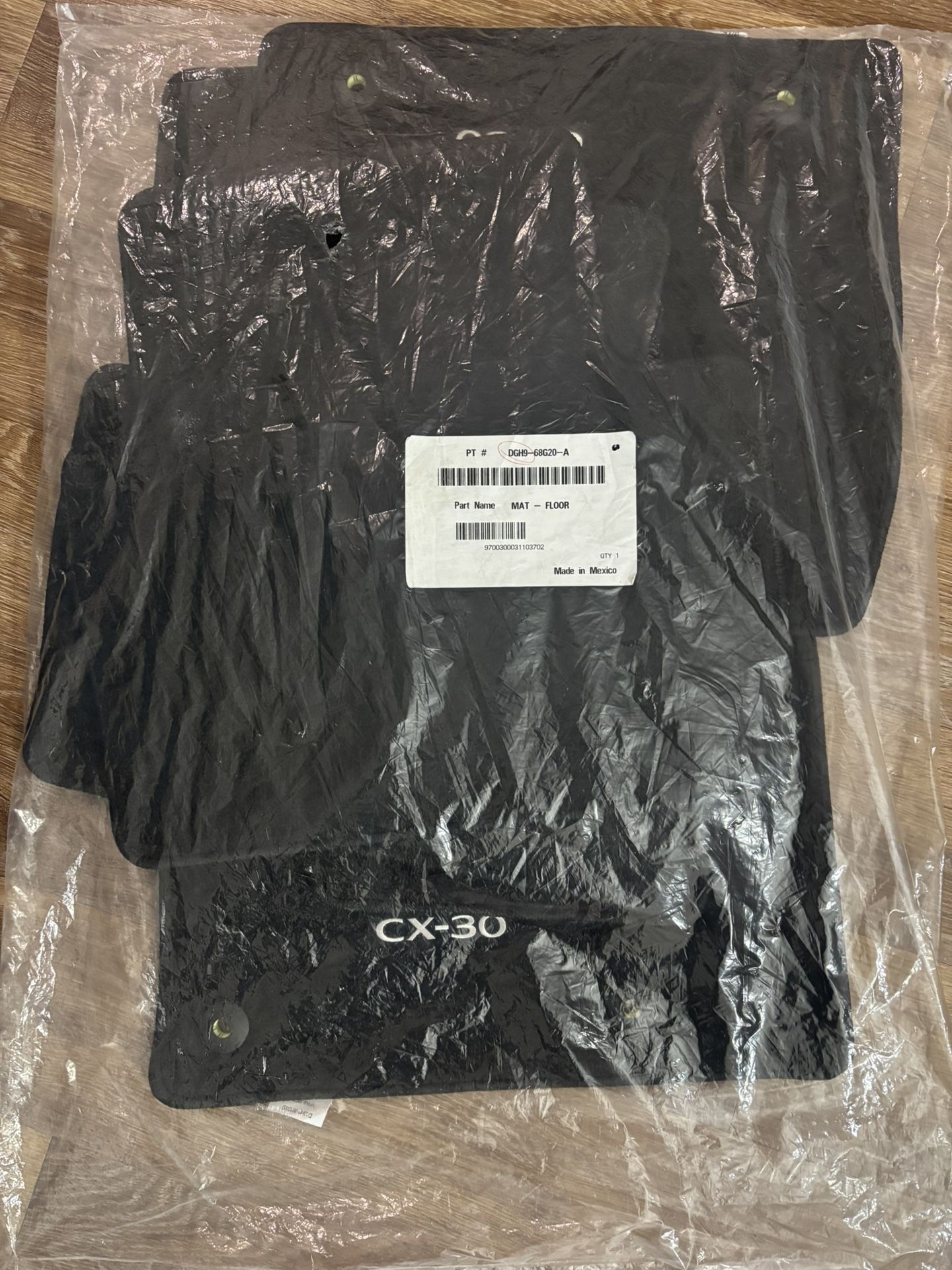 Mazda 2022 CX-30 Floor Mats BRAND-NEW