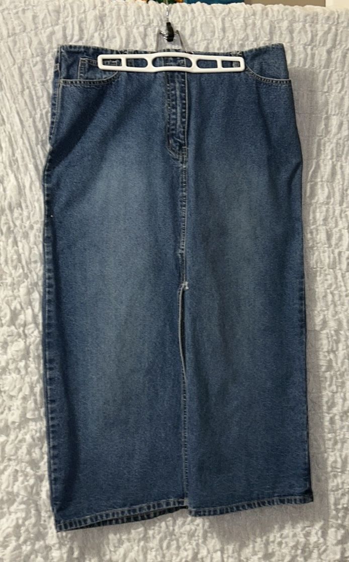 NY Jeans: Denim Skirt, Pockets, Belt Loops, Size: 14