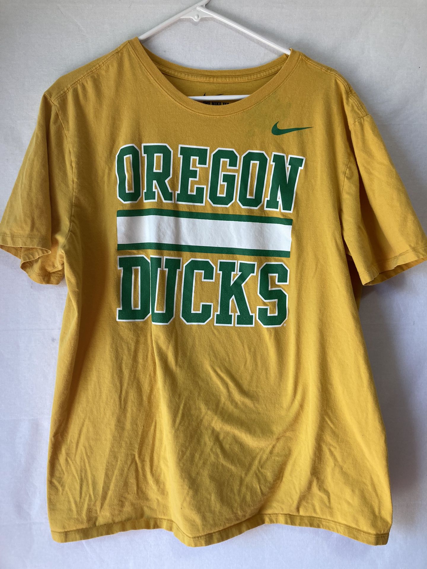 The Nike Tee Oregon Ducks Shirt Athletic Short Sleeve Swoosh ATHLETIC XL Yellow