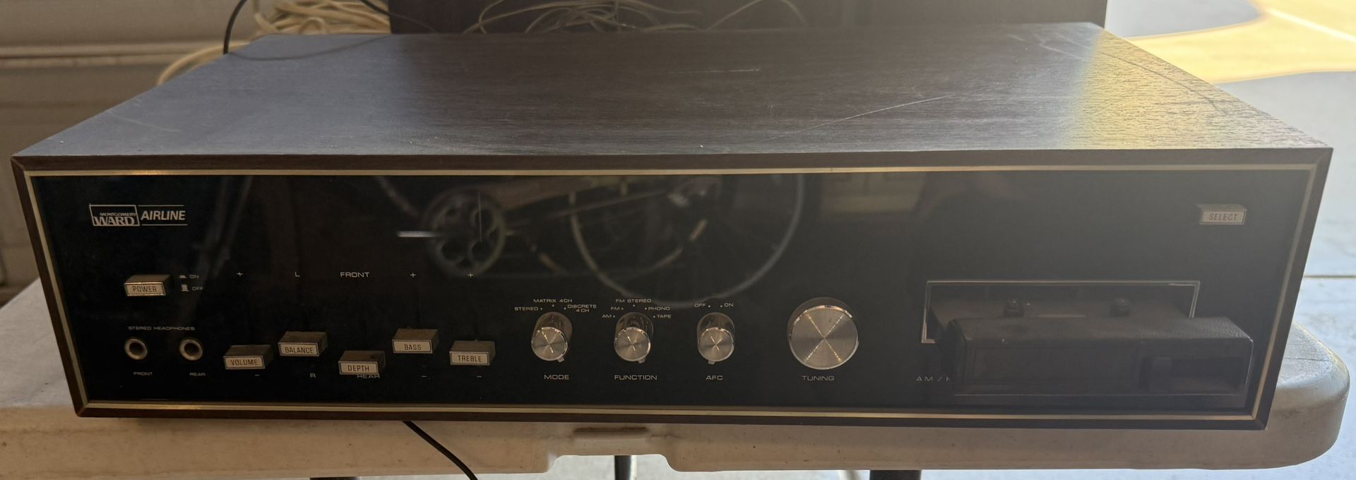 Montgomery Ward Airline Gen 6233A, 4 channel Stereo System, AM-FM receiver, 8 track player