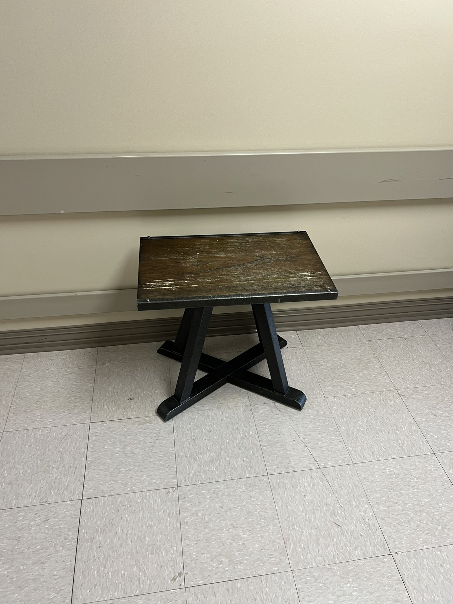 mini table
