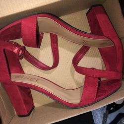 Brand New Red Sandals Heels Size 8.5