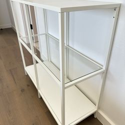 White Metal shelves With Glass Shelve
