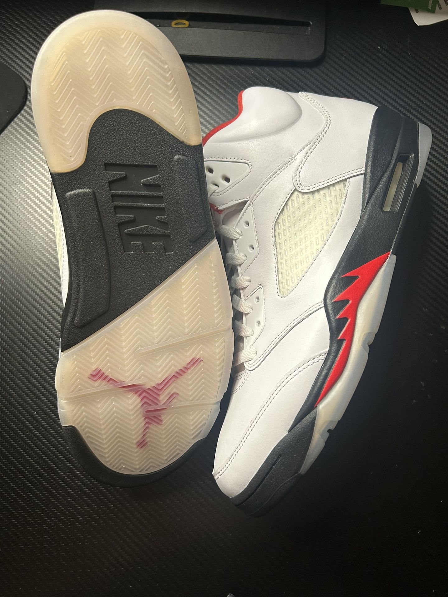 Jordan 5 Fire Red Silver Tongue Size 11.5 New