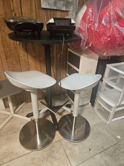 Bar chair selling both for 30
