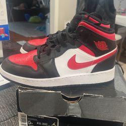 Youth Nike Jordan’s