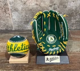 Las Vegas A’s Miniature Glove & Baseball Collectible ⚾️