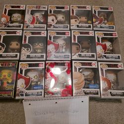 Funko Pop Pennywise Collection