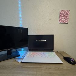 Alienware M17 R4