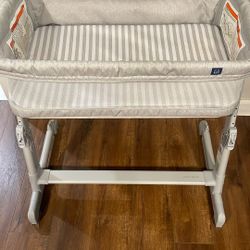 Baby Bedside Bassinet