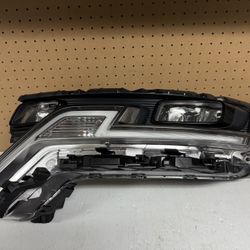 2021 2022 2023 2024 KIA Carnival Left Driver Side Headlight 