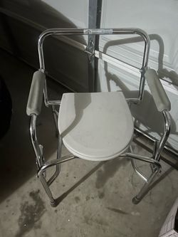 Bedside Comode for SALE!!!