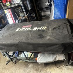 Coleman Event grill
