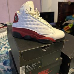Jordan Retro 13