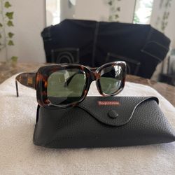 Supreme Moda Sunglasses