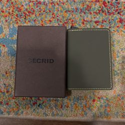 Small Secrid Wallet