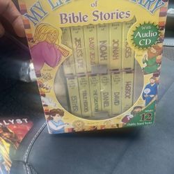 My little library of bible stories 12 cuddly board books.  (No CD). 