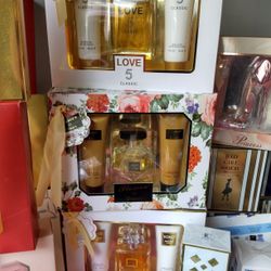 💙💜Los Set De perfumes Para Hombre Y Mujer 🙂 Nuevos 🌈