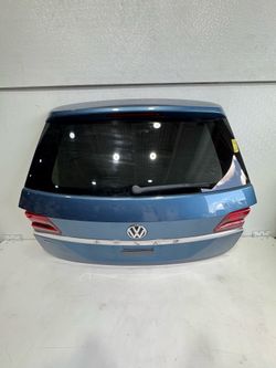 (2061) 18-20 Volkswagen Atlas Liftgate Tailgate 2018 2019 2020