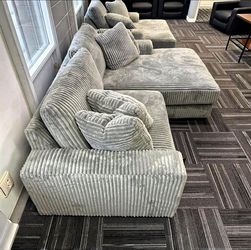 LINDYN FOG 2-PIECE RAF SOFA CHAISE