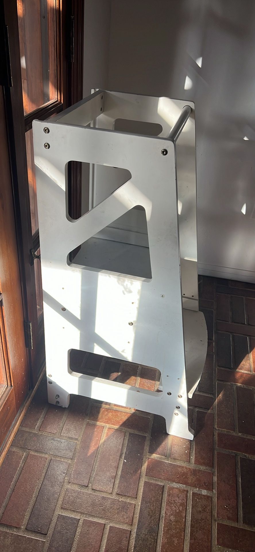 Kitchen Helper Tower