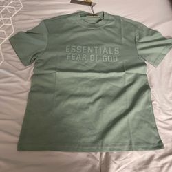 essential shirt 