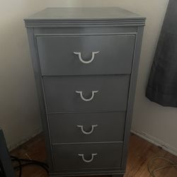 4 drawer dresser