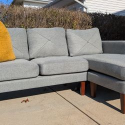 ⭐ Reversible Grey Sectional With Free Delivery