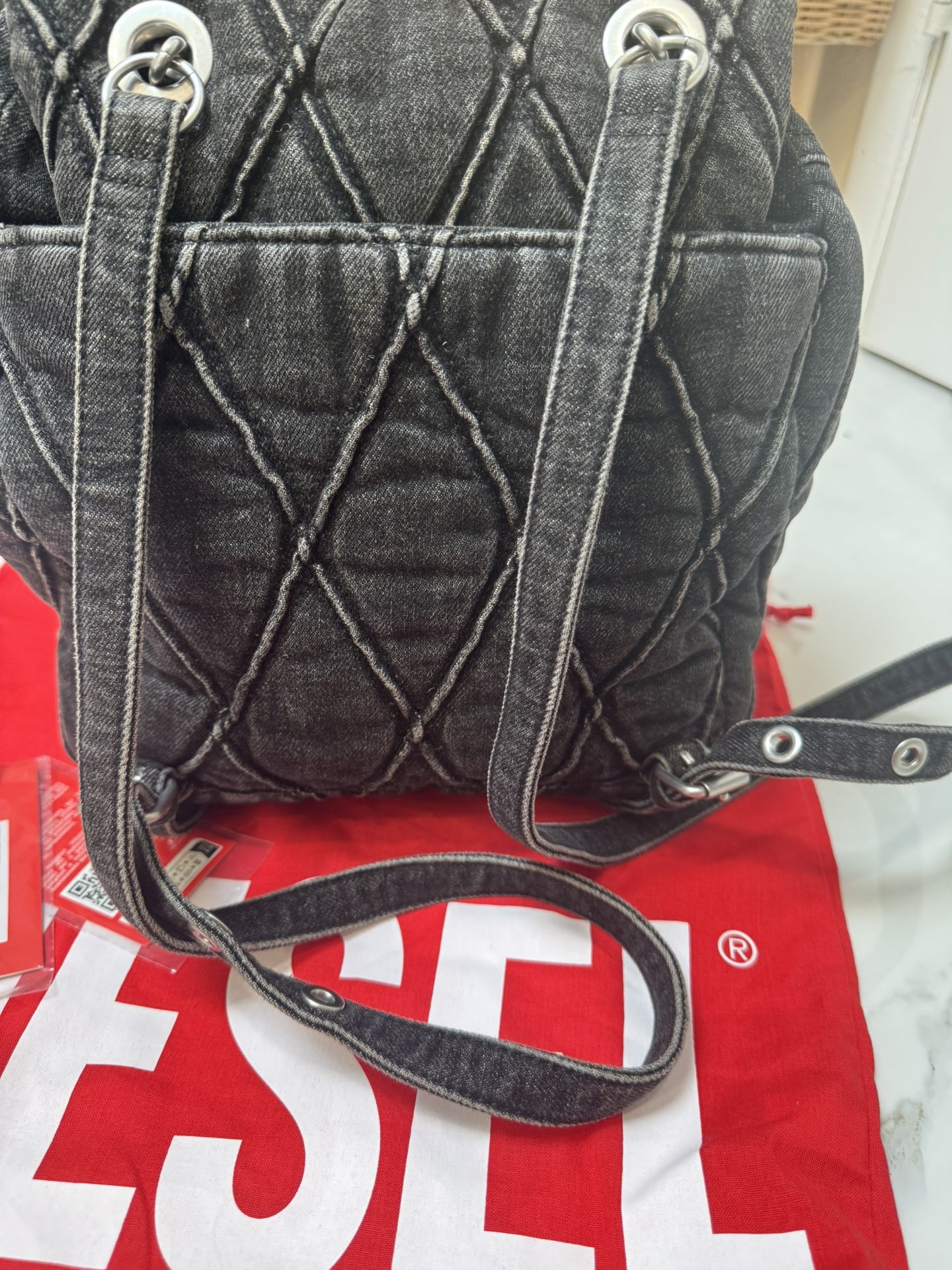 Diesel Charm D Backpack - www.ice4pros.com.br