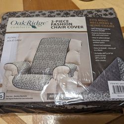 Brand New! Oak Ridge Comforts - 3 Piece Fashion Chair Cover In Reversible Floral / Solid Sage