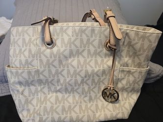 Michael Kors bag