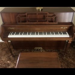 Yamaha Piano