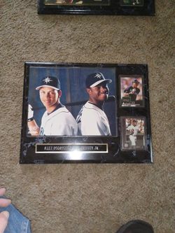 Alex Rodriguez And Ken Griffey Jr Picture With Cards