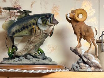 Largemouth Bass and Bighorn Ram Figurine Set