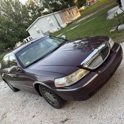 2009 Lincoln Town Car