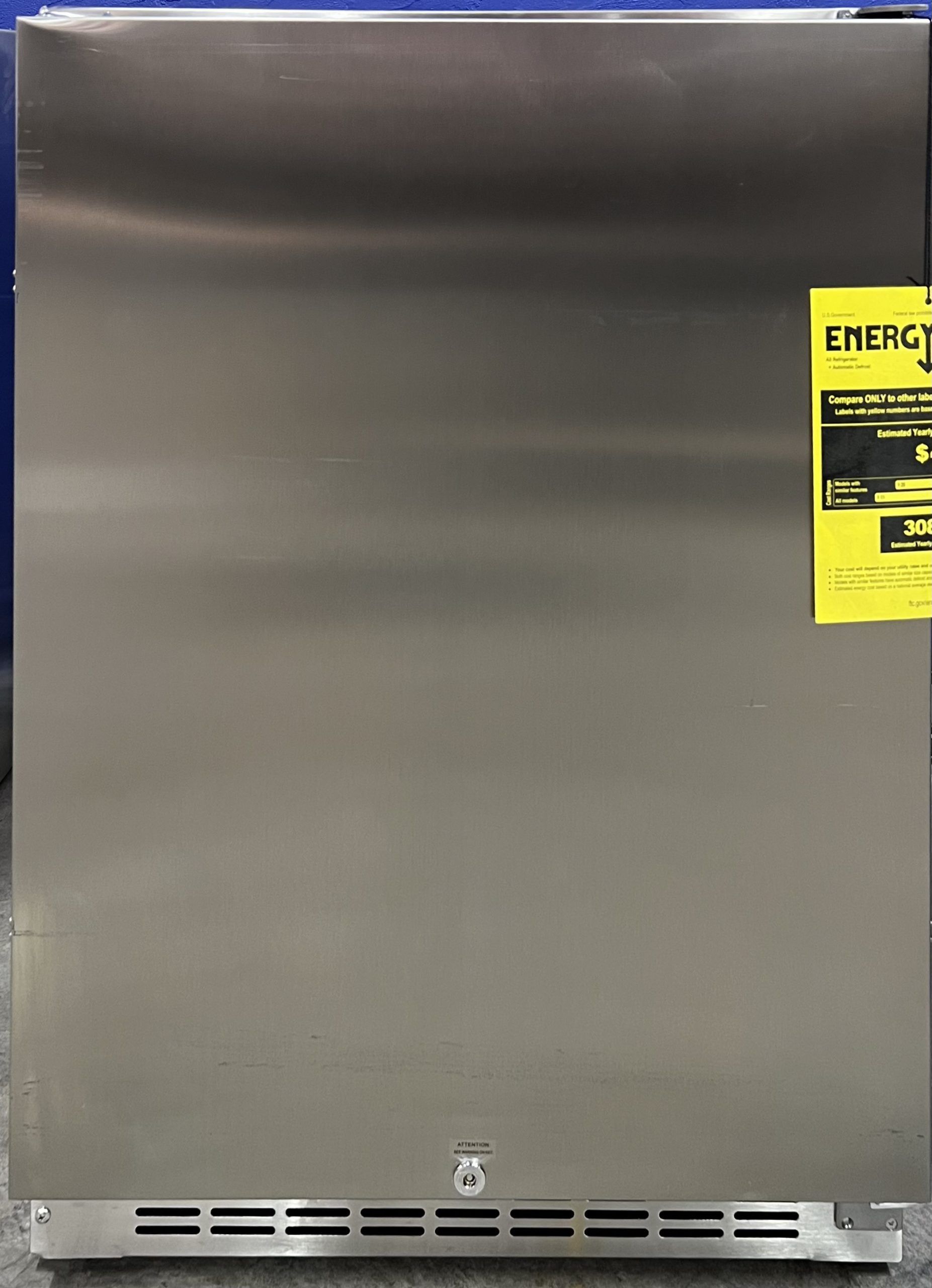 EDGE STAR Refrigerator Mini Fridge CBR1501SLD 01468 .
