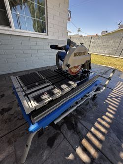 Kobalt Wet Tabletop Sliding Table Tile Saw