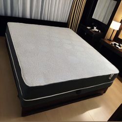 King Size Mattress 10 Inches Quality and Comfort New From Factory Also Available: Twin, Full And Queen Same Day Delivery