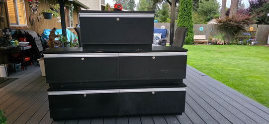 Small drawer cabinets